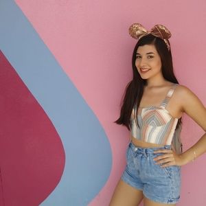 Meet your Posher, Allison